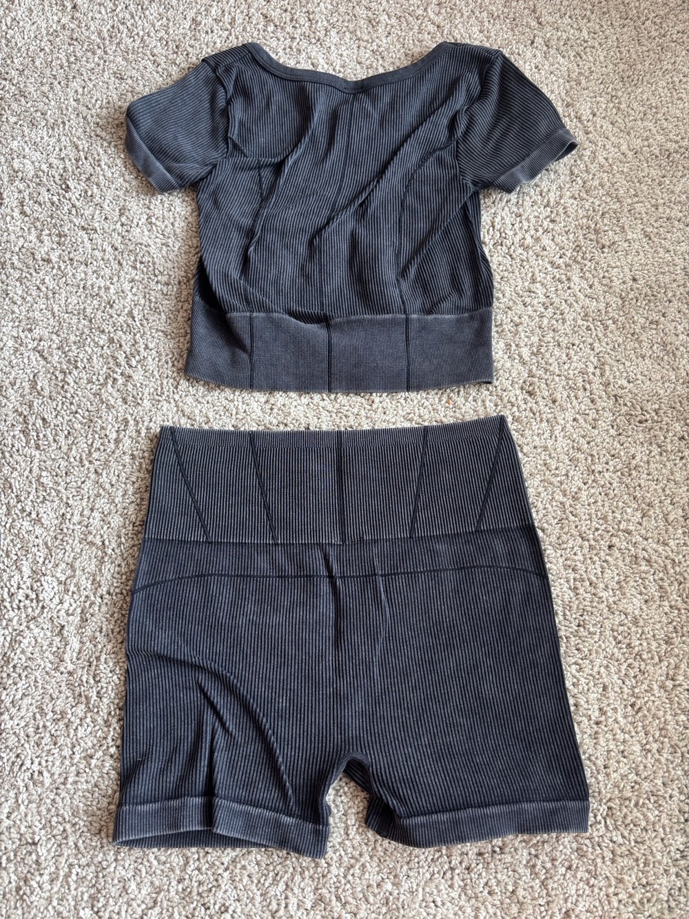 ONESTEPUP Ribbed Grey Washed Workout Set - Picture 2 of 3